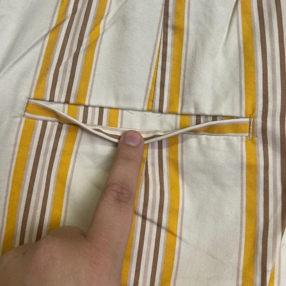 New! Abercrombie & Fitch Yellow Striped Pull On High Waist Side Zipper Shorts LG - Picture 7 of 9